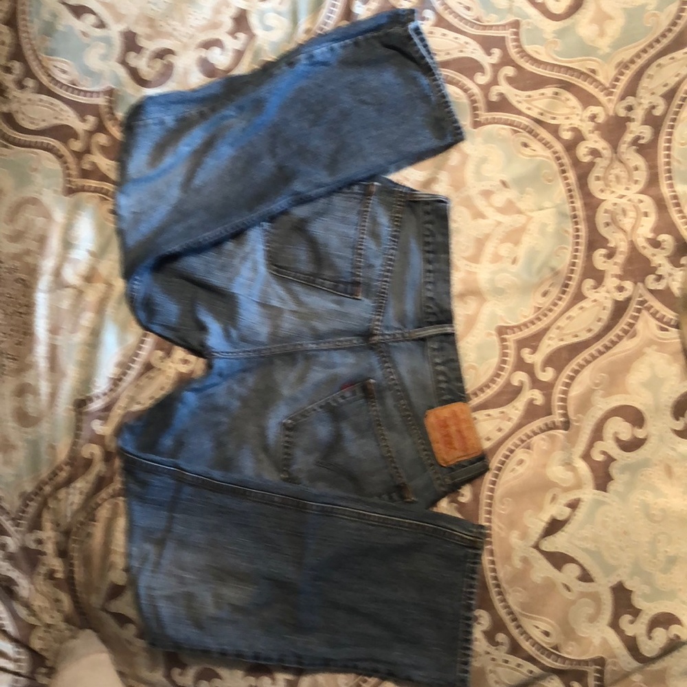 Levi’s men’s blue jeans